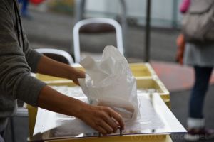 リピーターさんがたくさんおられるようです - 上田豆腐店さん