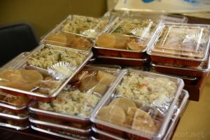 でもやっぱり現地で温かいまま、豚汁もいただいきたいところ。