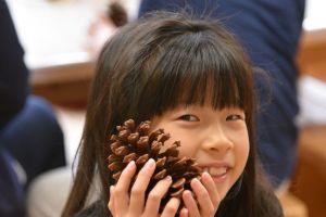 顔くらいの大きさがありますねーどんな飾りになるんでしょうか。